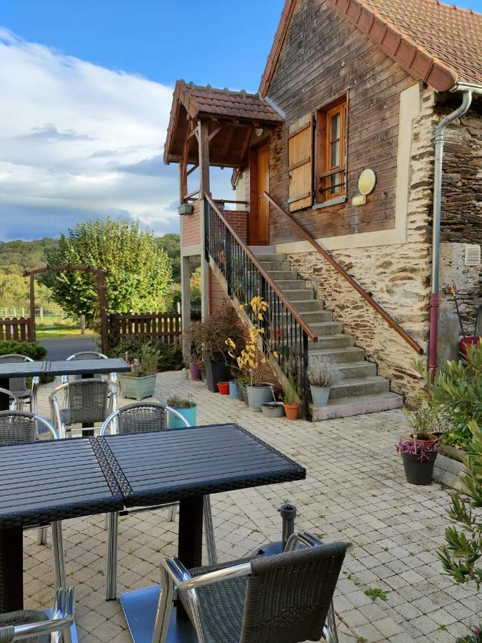 Auberge Des Colettes Coutansouze Экстерьер фото